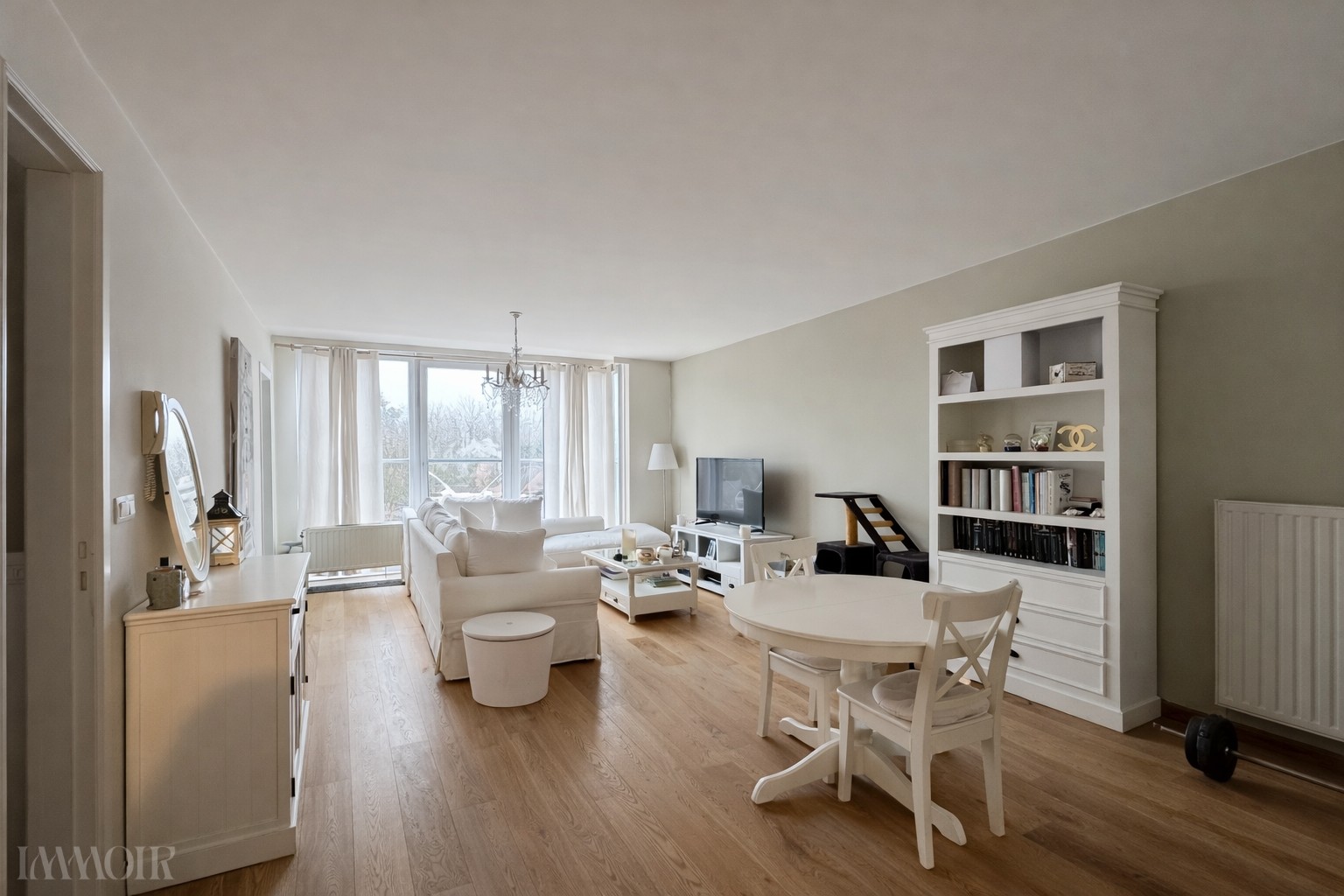 Goed onderhouden appartement met 2 slaapkamers in Brasschaat. - foto 2