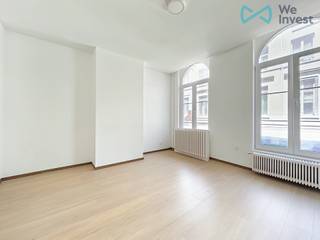 Tel : 0456 79 45 19 / E-mail : sophia.vanhove@weinvest.beWe Invest a le plaisir de vous proposer, en exclusivité, ce charmant appartement très...