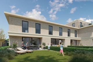 Danneels bouwt deze halfopen bebouwing in moderne stijl in onze toekomstgerichte nieuwbouwproject ‘Bosveld’ in Aalst. Een residentiële en groene woonlocatie, dicht bij het stadscentrum en alle voorzieningen.  <br /><br />De woning is rustig gelegen en is bijzonder functioneel ingedeeld. Zithoek, eetkamer en keuken vormen een mooi geheel dat optimaal in verbinding staat met de zuidwest gerichte tuin en het terras.<br /><br />Op de verdieping hebben we drie slaapkamers, een badkamer, berging en een apart toilet. Bij de woning hoort ook een buitenberging, een autostaanplaats en een fietsenberging.<br /><br />Een geothermische warmtepomp, vloerverwarming, zonnepanelen en een ventilatiesysteem met warmterecuperatie zijn standaard voorzien en dat is goed nieuws voor jouw energiefactuur.<br /><br />Danneels realiseert deze woning sleutel-op-de-deur voor jou met een vaste totaalprijs en oplevertermijn.