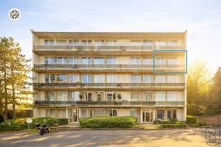 Instapklaar 2-slaapkamerappartement met terras, nieuwe keuken en conforme elektriciteit, centraal gelegen en ideaal voor comfortabel wonen...