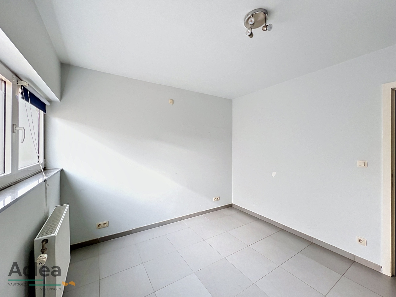 Gelijkvloers appartement met garage - foto 5