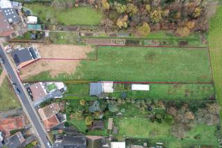 Building plot (31a 74ca) for the construction of a semi-open building.Located close to the centre of Groot-Bijgaarden and access roads.This plot is...