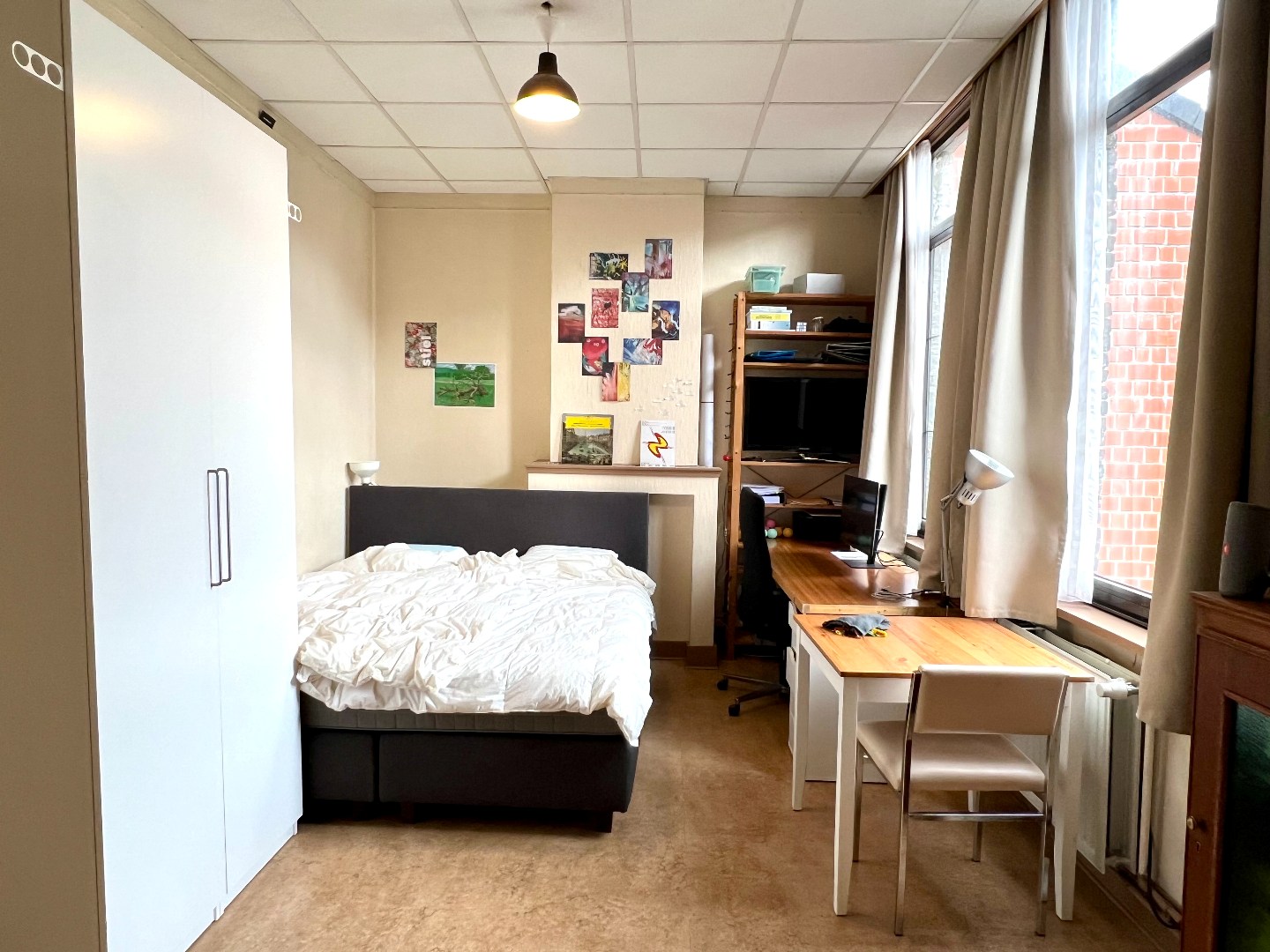 Kamerwoning met 4 kamers (conformiteitstattesten) en een opslagplaats. - foto 5