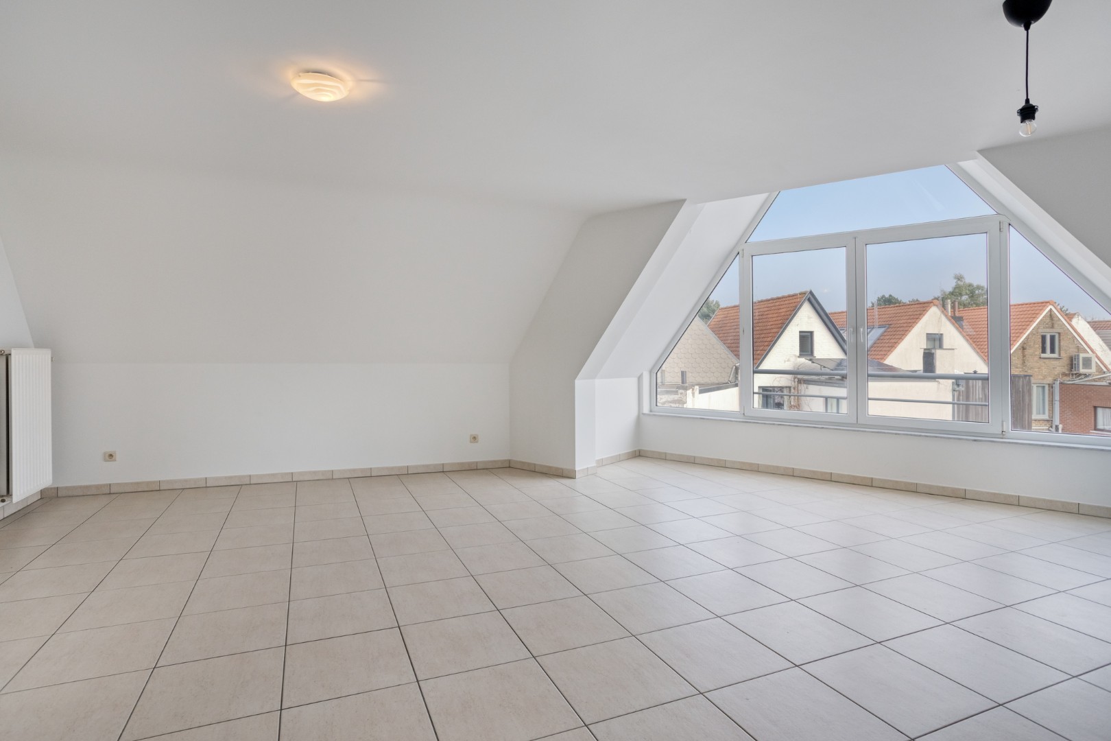 Appartement duplex lumineux dans une petite résidence. - photo 2