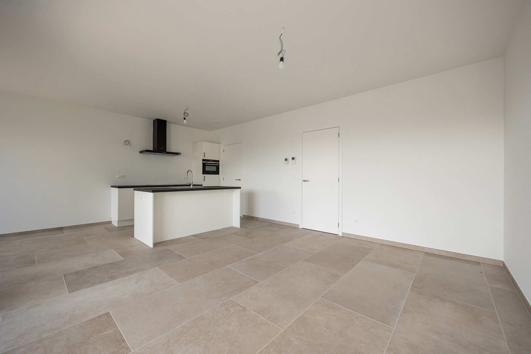 Prachtig nieuwbouwappartement op de 3de verdieping met ondergrondse autostaanplaats en berging. - foto 2