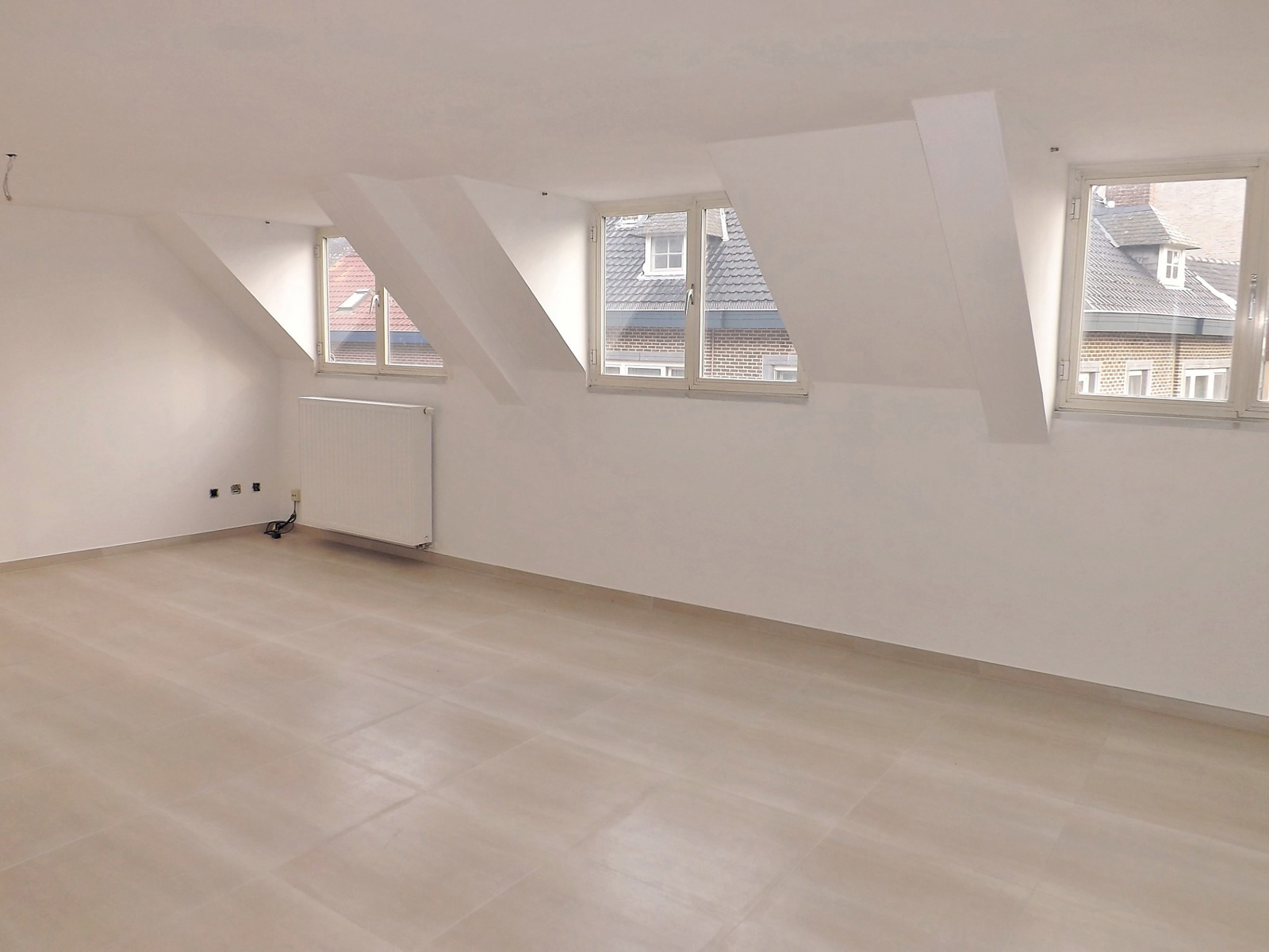 Appartement te huur in Bilzen-Hoeselt met 3 slaapkamers - foto 5