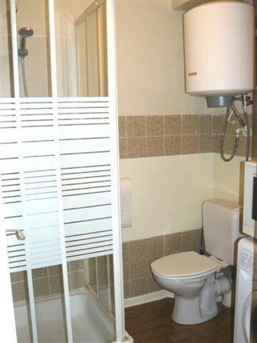 Studio in Genk-Centrum - ideaal voor eigen gebruik of als investering! - foto 5