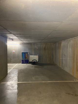 This car park is located in Ledeberg on the outskirts of Ghent close to public transport, the Gent-Sint-Pieters train station, motorways and...