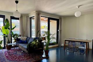 Te huur: wonen op het Zuid met licht, lucht en... een terrasje!Twee slaapkamers en een extra ruimte die je zelf mag invullen (dressing, bureau,...