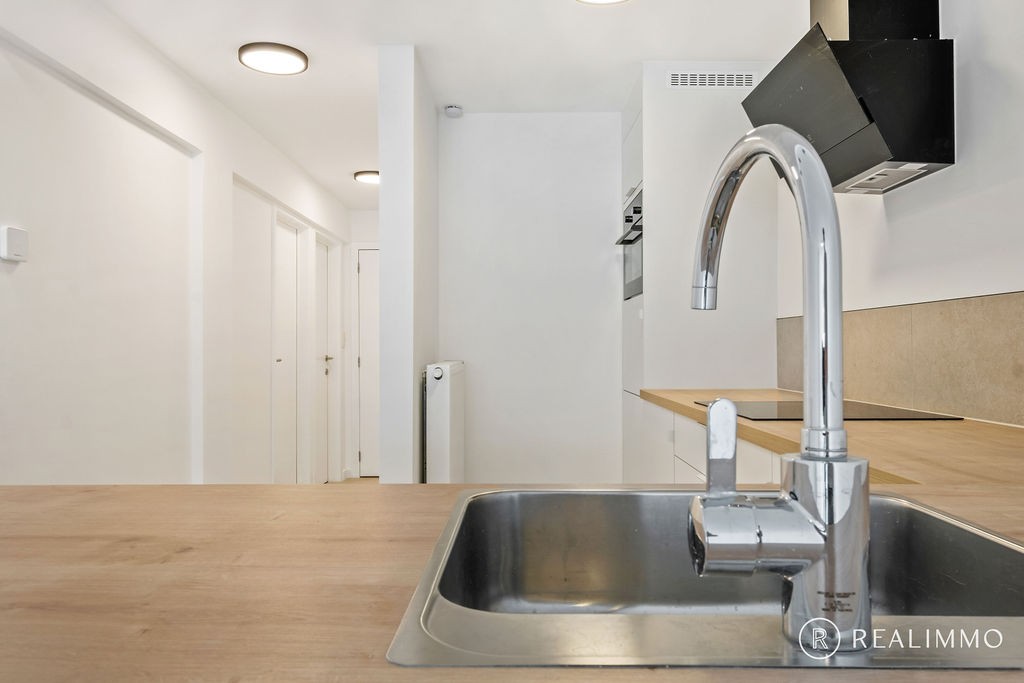 Gerenoveerd 2-slaapkamerappartement met verhuurpotentieel in L’Escale - foto 4