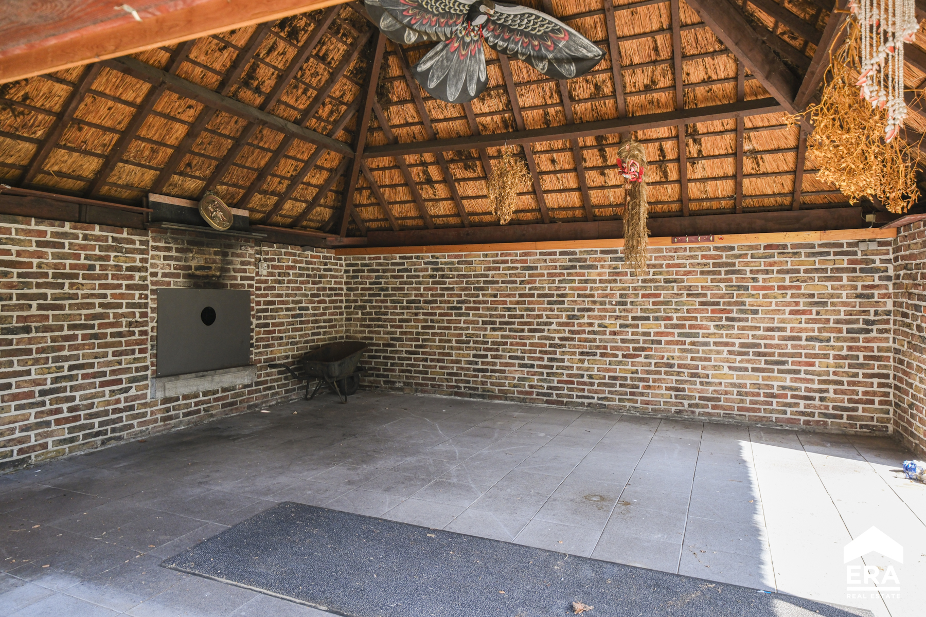 Unieke villa met idyllisch bos en ontwikkelingspotentieel - foto 4