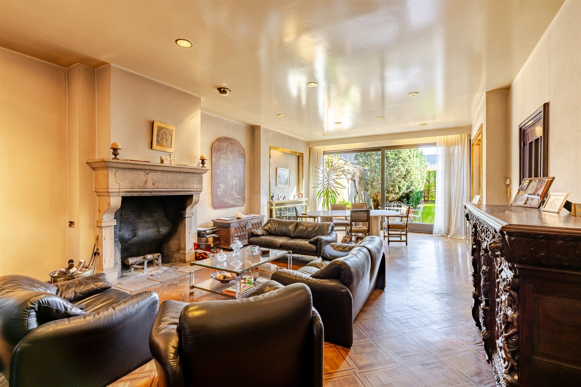 Karaktervolle herenwoning met indrukwekkende ruimte, authentieke elementen en rustige tuin nabij het stadspark - foto 2