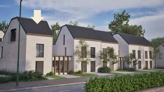 <strong>Woning 5: 4/6 slpk. + 2 bdk. + bureau</strong><br /><br />Residentie 's GRAEVENHOF biedt 12 nieuwbouwwoningen aan:<br /><br />- 5 woningen langs de zijde Wijnegemsteenweg<br />- 4 woningen langs de zijde Dianalaan<br />- 3 woningen achteraan op het binnengebied<br /><br />De woningen hebben bewoonbare oppervlakten tussen 142m² en 252m² + privatieve tuin en terras.<br /><br />Verder zijn ze opgebouwd uit duurzame materialen en uitgerust met een verscheidenheid aan moderne, ecologische technieken, waaronder een lucht-water warmtepomp, zonnepanelen, vloerverwarming en een ventilatiesysteem. <br /><br />De architectuur is modern en stijlvol, gekenmerkt door een combinatie van een lichte gevelsteen met houten gevelbekleding en donkere, kwalitatieve aluminium ramen. <br /><br />'s GRAEVENHOF omvat zowel woningen met platte daken als woningen met hellende daken, waarbij de laatste extra inrichtbare ruimte onder het dak bieden voor bijvoorbeeld een hobbyruimte of extra kamer. <br /><br />De ligging van ’s GRAEVENHOF is ideaal: groen en rustig aan de rand van Hertenbos, nabij natuurgebieden zoals het Gravinnenbos en toch centraal.<br /><br />Op enkele van de woningen is er een mogelijkheid om aan te kopen aan 6% BTW i.p.v. 21% BTW (vraag naar de voorwaarden).<br /><br />Verkoop onder Wet Breyne.<br /><br />Lanceringsvoorwaarde: volledig afgewerkte zolder GRATIS voor de snelle beslisser.<br /><br />Prijs excl. BTW/registratie.<br /><br />Voor meer info kan u terecht op www.waterhuys.be/sgraevenhof of gelieve contact op te nemen met ons kantoor - info@waterhuys.be - www.waterhuys.be/nieuwbouwprojecten - Vg-Wp-Gvv-Gvkr-Gmo-Gworg.