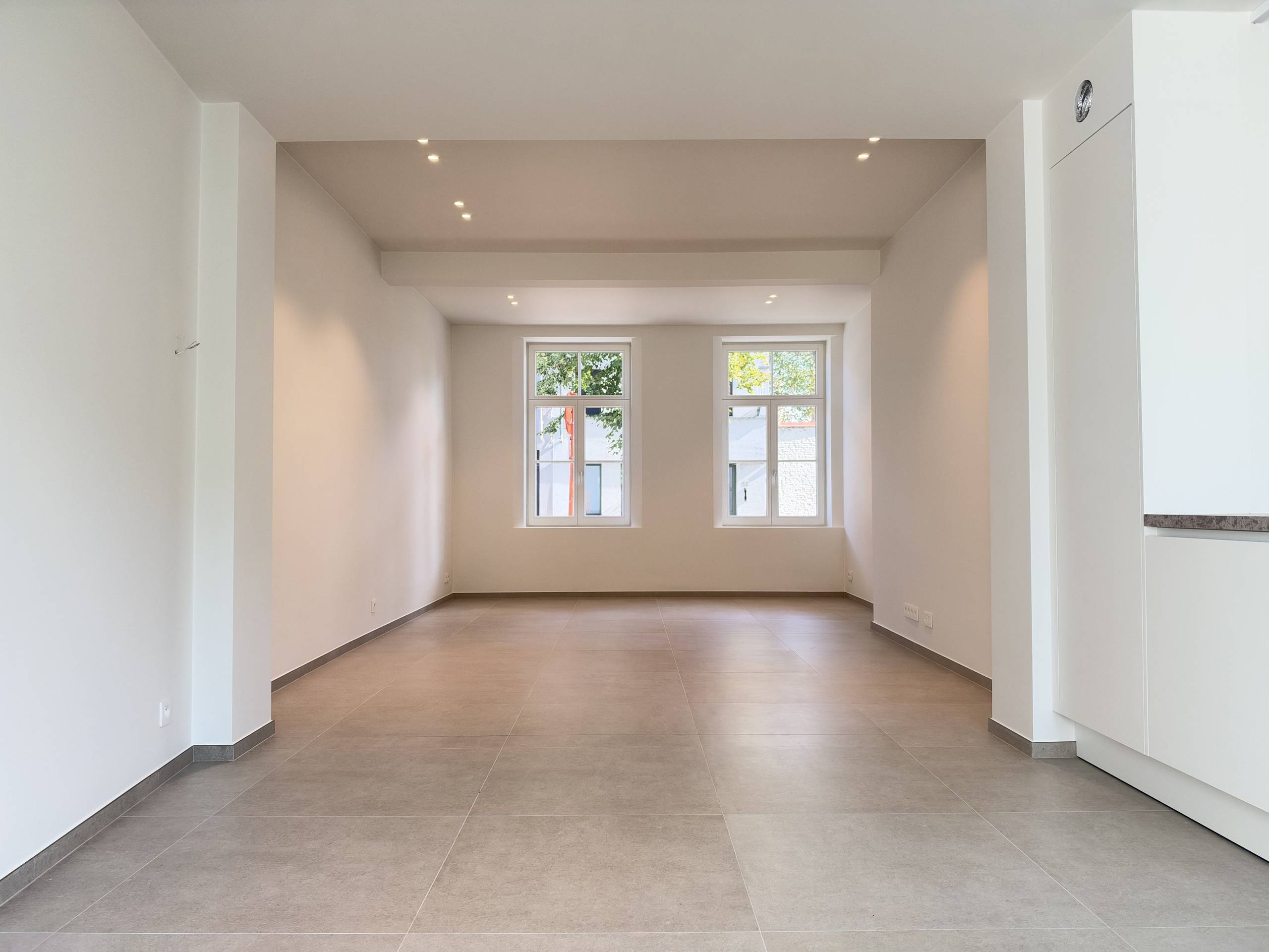 Hoogwaardig gerenoveerde gezinswoning met 3 slaapkamers, 2 badkamers en zonnige stadstuin te Brugge - foto 4