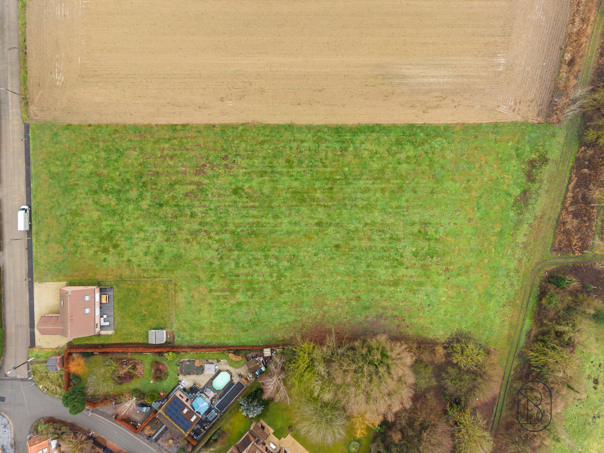 Bouwgrond/projectgrond van 6690m2 met een prachtig zicht. - foto 3