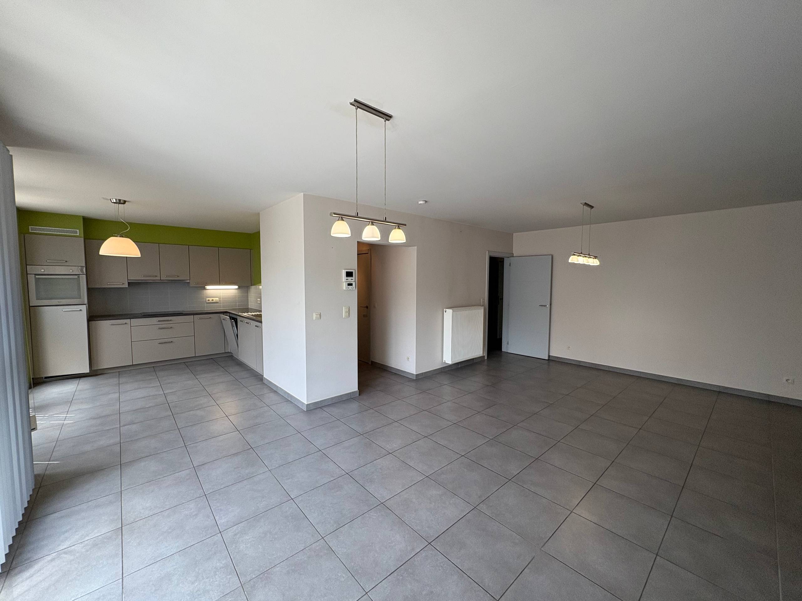 Instapklaar appartement met terras en parking - foto 4
