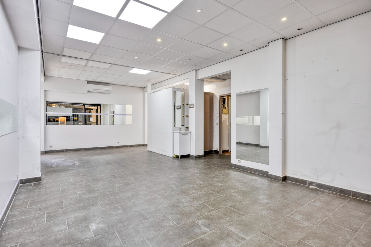 Commercial for sale in Mol - photo 4