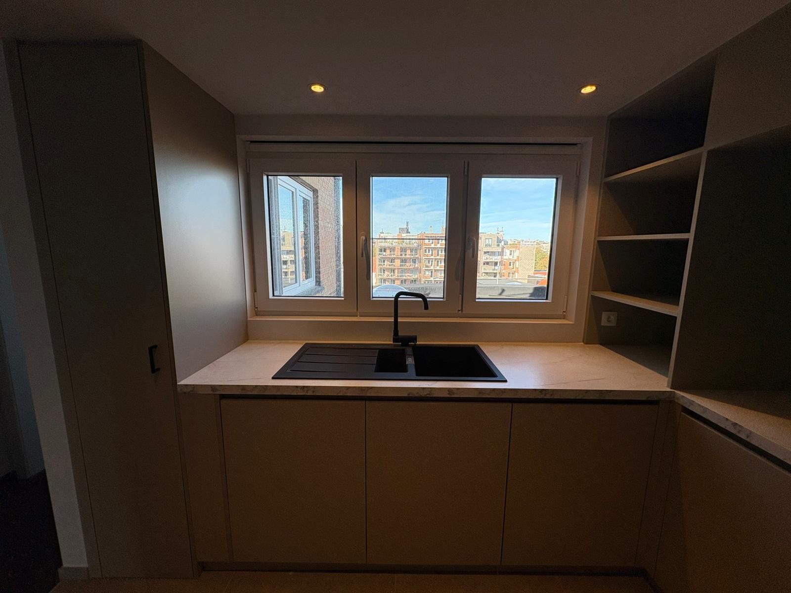 Appartement à louer à Ostende avec 4 chambres - photo 5