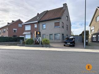 Maison à vendre à Saint-Nicolas