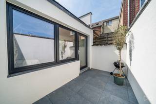 Présentation complète avec plans et vidéo dynamique: We Invest | Maison à Zétrud-lumay: Cosy545 - ZLT545Découvrez cette charmante maison de 75 m²,...