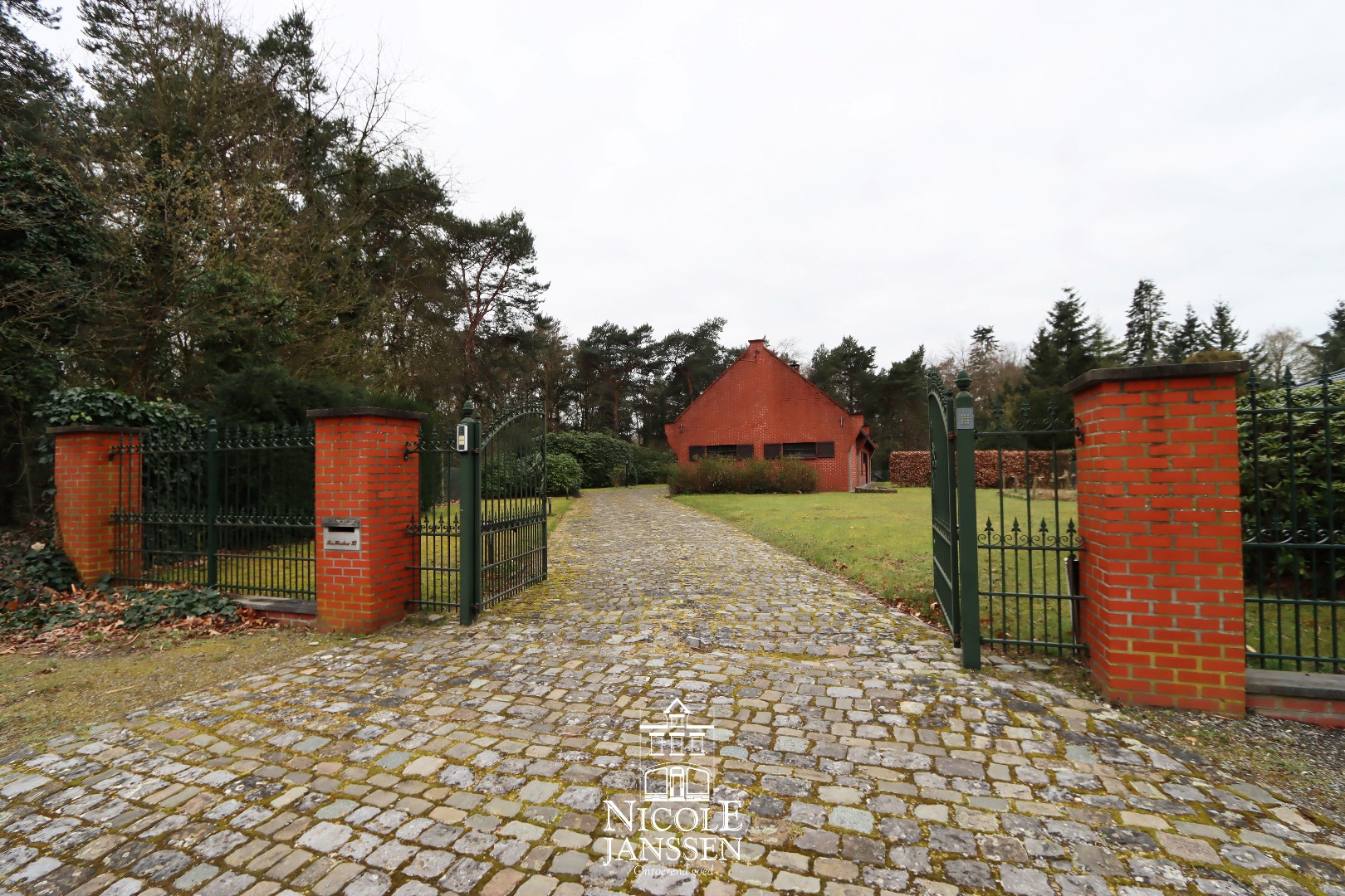 Degelijk gebouwd landhuis - foto 3