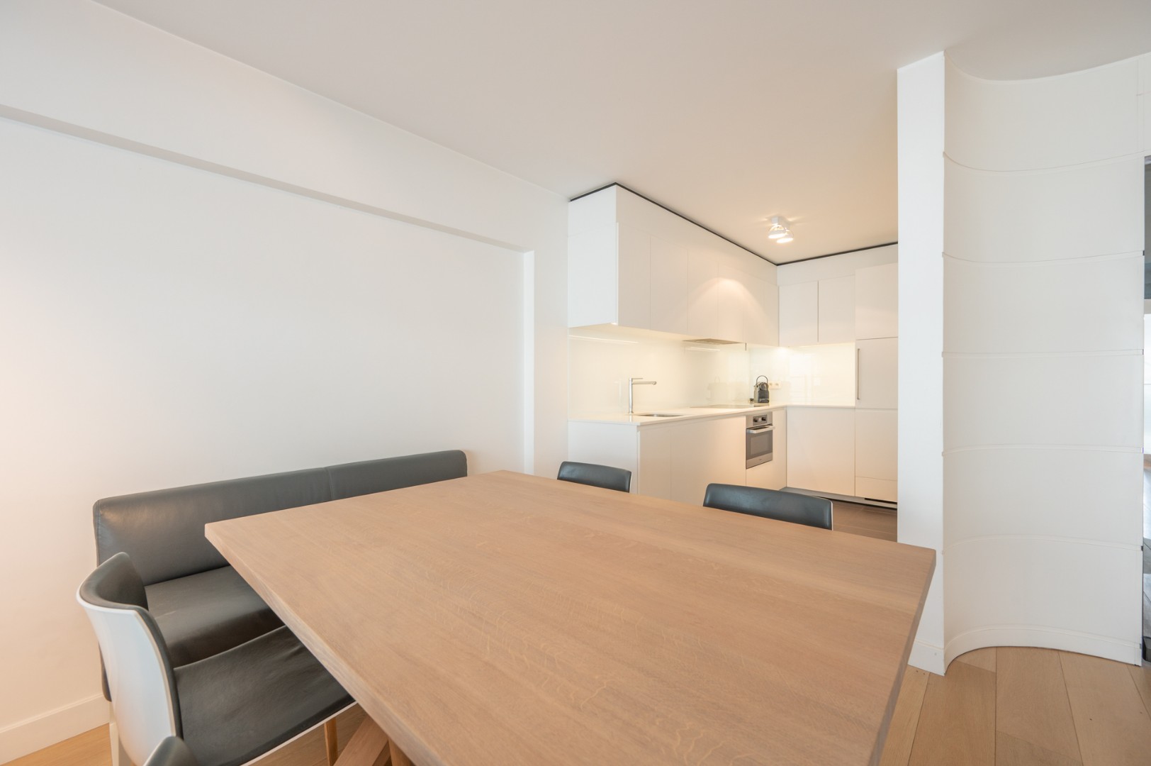 Elegant appartement in de Kustlaan, op enkele passen van het Lichttorenplein - foto 5