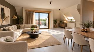 Bij het betreden van het appartement kom je in de inkomhal, die toegang geeft tot de verschillende leefruimtes. De woonkamer vormt een gezellige en aangename leefruimte waar voldoende plaats is voor een zithoek en eetruimte. Aansluitend bevindt zich de keuken, die praktisch ingericht kan worden en beschikt over de nodige ruimte om comfortabel te koken. Verder is er een afzonderlijke berging aanwezig, wat zorgt voor extra praktische opbergruimte.<br /><br />Op dit niveau bevindt zich eveneens de badkamer, uitgerust met een ligbad. Daarnaast beschikt het appartement over een afzonderlijk toilet. Ook bevindt zich op deze verdieping een eerste slaapkamer. <br /><br />Op het bovenliggende niveau bevindt zich een zolderruimte die eveneens dienst kan doen als slaapkamer. Deze ruimte biedt heel wat mogelijkheden en kan naar eigen wens ingericht worden als slaapruimte, bureau, hobbykamer of extra bergruimte.<br /><br />Een bijkomende troef van dit duplexappartement zijn de terrassen, waar je op aangename dagen heerlijk van de buitenlucht kunt genieten. De aanwezigheid van een eigen autostaanplaats zorgt bovendien voor extra comfort en maakt het dagelijks wonen bijzonder praktisch.<br /><br />Dit duplexappartement combineert een aangename leefruimte met een praktische indeling, een veelzijdige zolder/slaapkamer, terrassen en een eigen autostaanplaats. Het is dan ook een interessante keuze voor wie op zoek is naar een comfortabele en functionele huurwoning.<br /><br />Het appartement is beschikbaar vanaf december 2026 en wordt aangeboden aan een huurprijs van € 890 per maand, aangevuld met € 65 vaste kosten per maand.<br /><br />Interesse in dit duplexappartement? Neem gerust contact met ons op voor meer informatie of om een bezoek in te plannen.