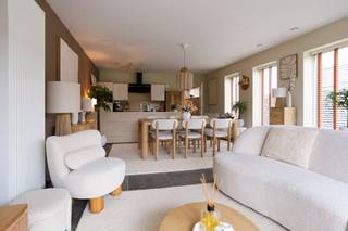 In een mooi, bosrijk gebied vind je deze prachtige en energiezuinige woning. Ideaal voor gezinnen die op zoek zijn naar ruimte, licht en...