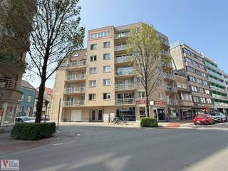 Praktisch gelegen appartement (53m²) - op de vijfde verdieping van Residentie Zeebries met lift - de ligging is ideaal: op wandelafstand van de zee...