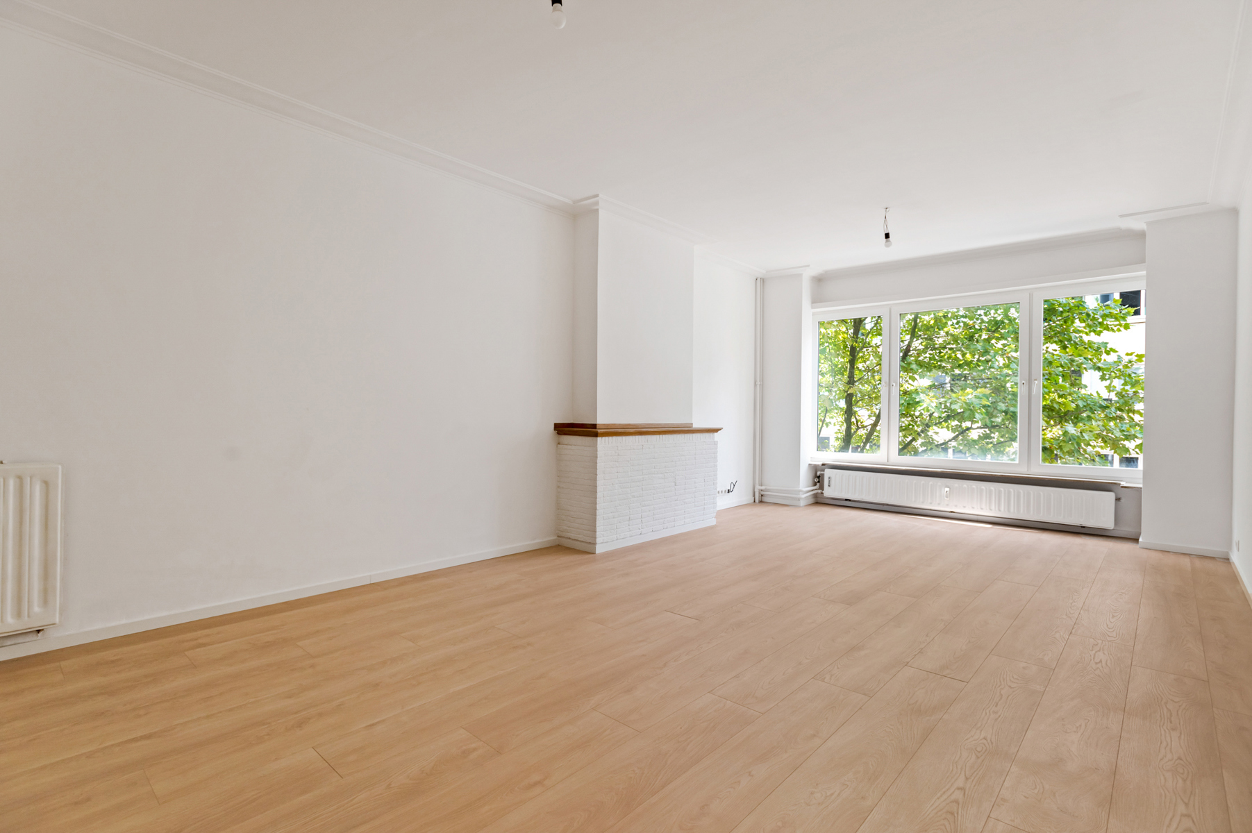 ANTWERPEN - Gerenoveerd opbrengsteigendom in hartje stad - foto 2