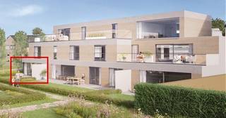 <strong>Riant nieuwbouwappartement met 2 slaapkamers en prachtig zicht op groen</strong><br />Op zoek naar comfortabel en energiezuinig wonen in een rustige omgeving?<br />Ontdek dit stijlvolle nieuwbouwappartement dat ruimte, licht en een prachtig uitzicht op groen perfect combineert.<br /><br />Dit riant appartement beschikt over een royale leefruimte met grote raampartijen die zorgen voor een overvloed aan natuurlijk licht en een mooi zicht op de groene omgeving.<br />De moderne open keuken sluit naadloos aan op de woonkamer en vormt het hart van de woning.<br />Met twee volwaardige slaapkamers biedt dit appartement alle ruimte voor koppels, jonge gezinnen of wie graag een extra kamer heeft als bureau of hobbyruimte.<br />De stijlvolle badkamer wordt afgewerkt met kwalitatieve materialen en biedt alle hedendaagse comfort.<br /><br />Geniet elke dag van rust en privacy op het ruime terras, waar u in alle seizoenen uitkijkt op het omliggende groen.<br />Een unieke kans voor wie op zoek is naar modern wonen in een groene omgeving.<br /><br /><strong>Interesse?</strong><br />Neem vandaag nog contact op voor meer informatie of een bezoek ter plaatse met Sabrina (0470/03.31.39 of info@immobia.be)<br /> 