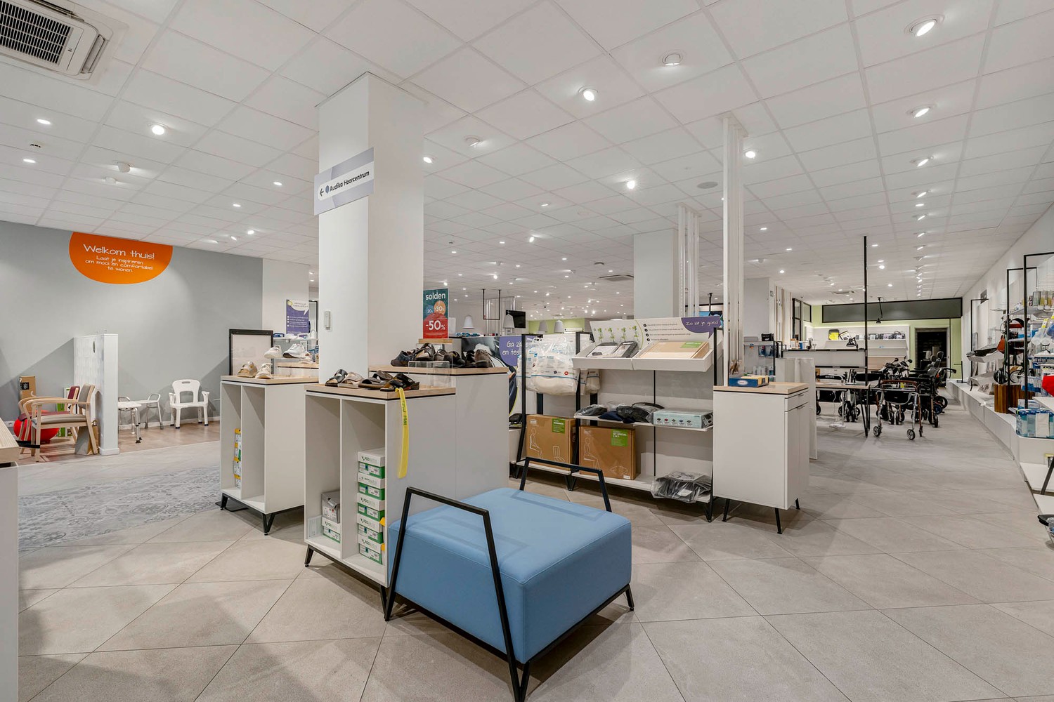 Commercial for rent in Mol - photo 4