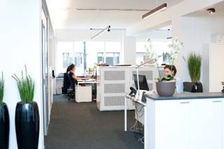 Kantoren in de bovenliggende verdiepingen van de historische Ravensteingalerij. Dankzij de ligging recht tegenover het centraal station van...