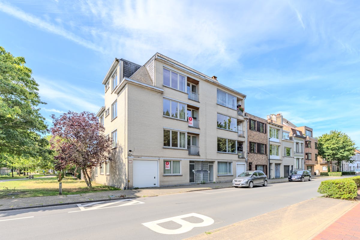 Gelijkvloers appartement met 3 slaapkamers en zonneterras - foto 2