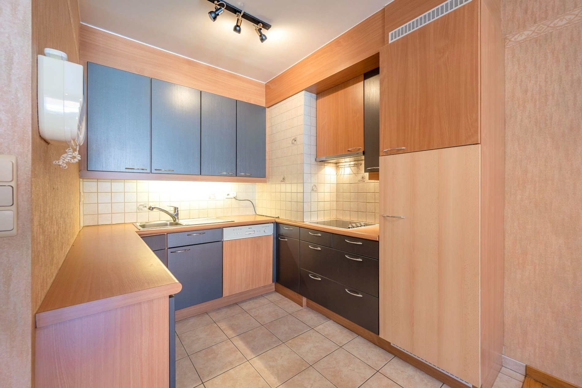 Apartment for sale in Heist-Aan-Zee with 2 bedrooms - photo 5