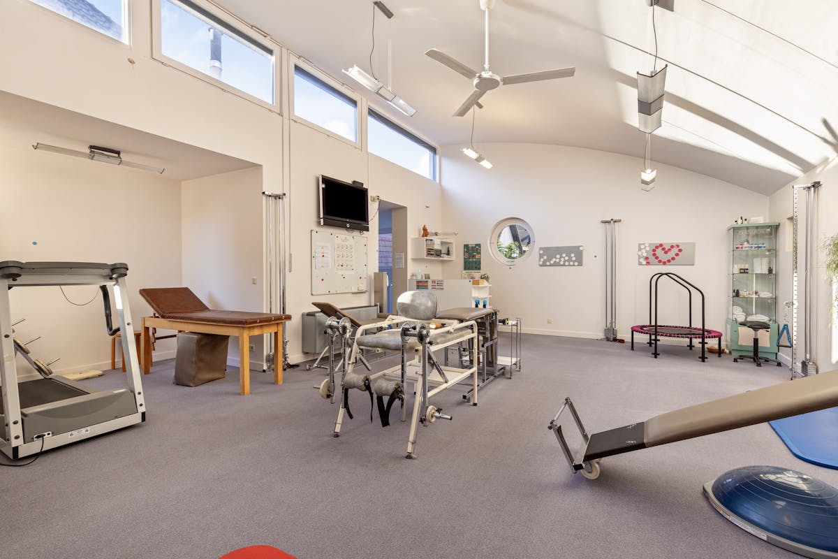 Propriété multifonctionnelle à vendre dans un endroit très pratique - photo 4