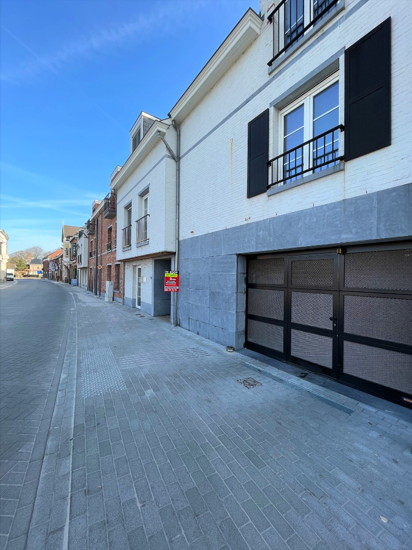 Ondergrondse autostaanplaats in centrum Kasterlee - foto 1