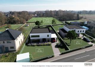 Mooi perceel bouwgrond, geschikt voor het oprichten van een vrijstaande woning met een gevelbreedte van ± 13,82m. Goede verbindingen met privaat en openbaar vervoer. Oriëntatie achtertuin: noordoosten. Gvg, Wglk, Gmo, Vkr, Vv. P-score: B. Oppervlakte: ± 10a 38ca. <br /><br />STEDENBOUWKUNDIGE VOORSCHRIFTEN :<br />Zie downloads.<br /><br />DIVERSEN :<br />Gas in de straat.<br />De kosten van de opmeting bedragen € 800 + 21% BTW en zijn ten laste van de koper, welke ook zijn aandeel in de kosten van de verkavelingsakte zal dragen. <br /><br />STEDENBOUWKUNDIG :<br />Stedenbouwkundige vergunning : nee<br />Stedenbouwkundige bestemming : woongebied met landelijk karakter<br />Geen rechterlijke herstelmaatregel of bestuurlijke maatregel opgelegd.<br />Voorkooprecht : ja (de Vlaamse Waterweg nv)<br />Verkavelingsvergunning : ja<br />P-score: B