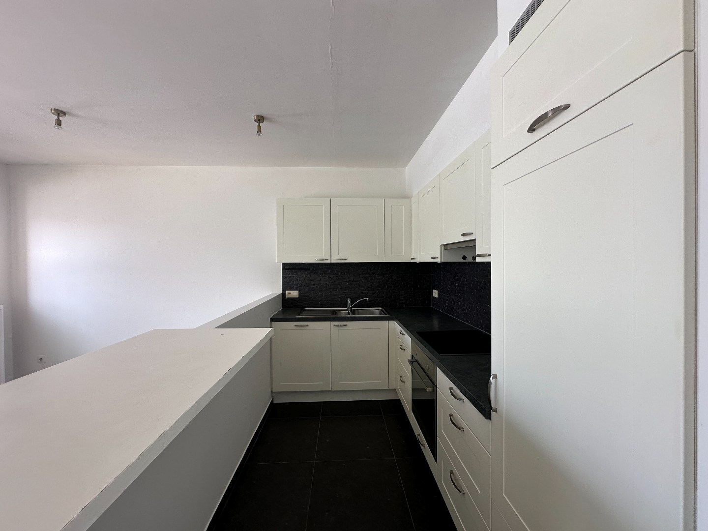 Apartment for rent in Knokke-Heist with 2 bedrooms - photo 5