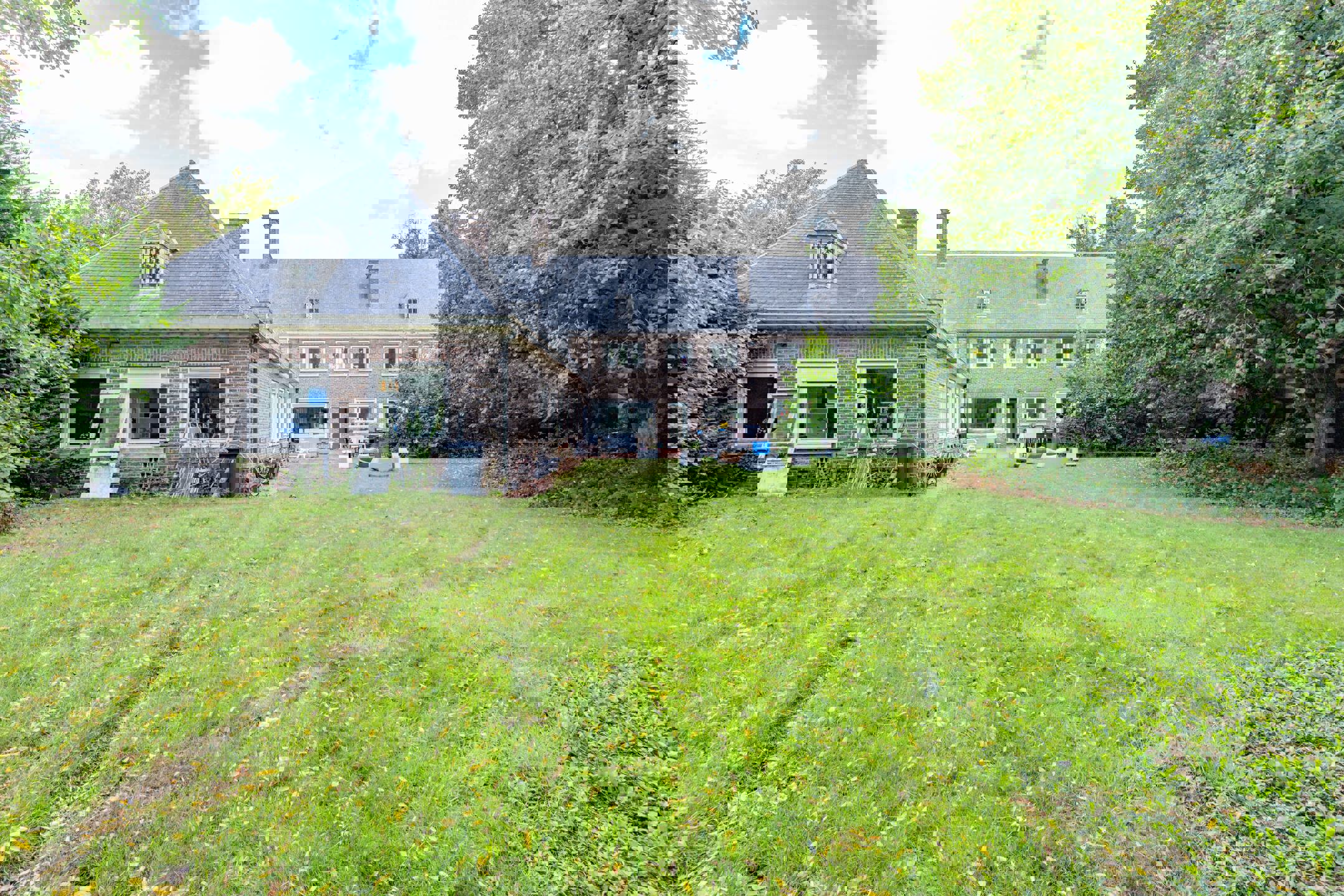 Maison à vendre à Roulers avec 8 chambres - photo 1