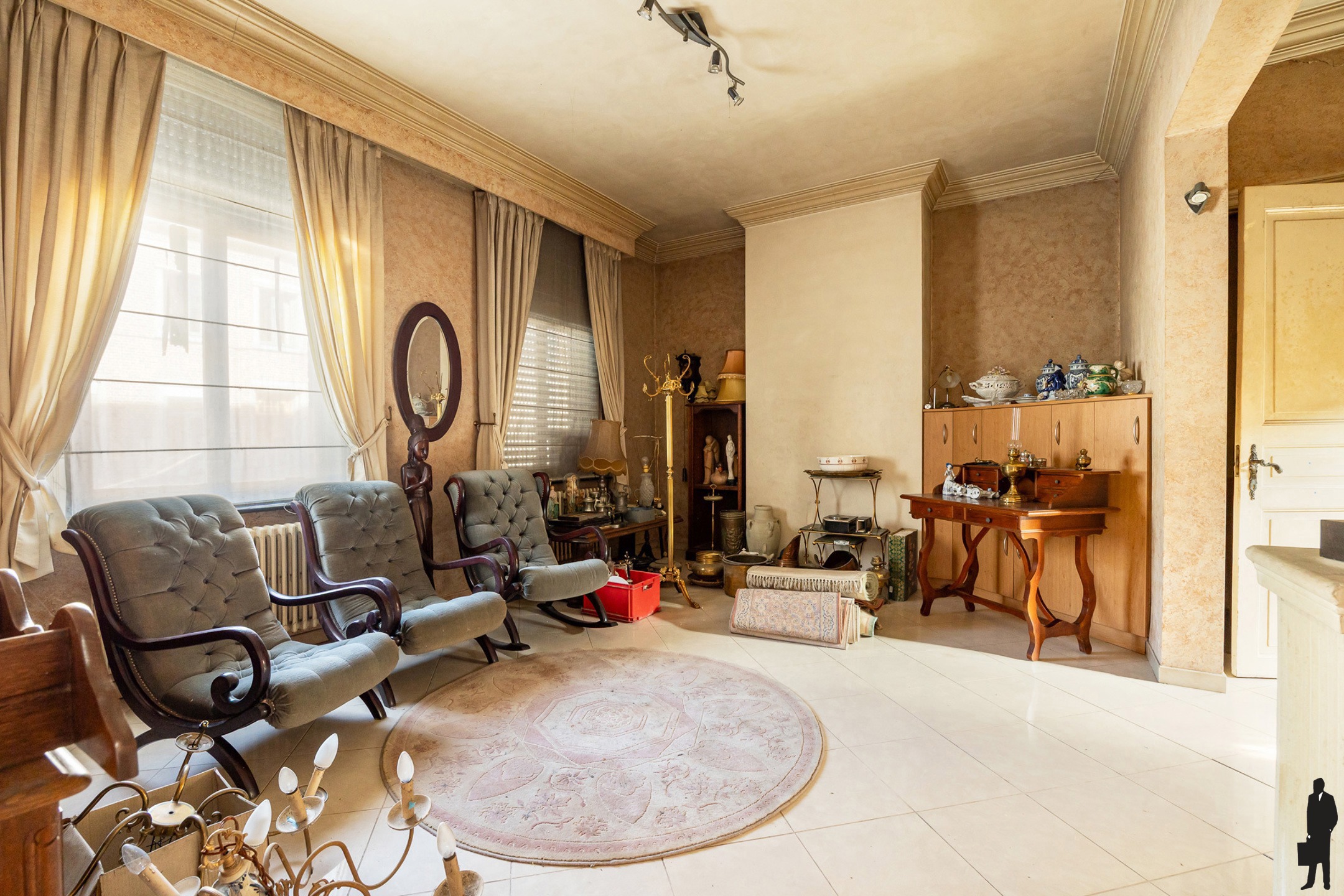 Te renoveren ruime woning met werkplaats - foto 5