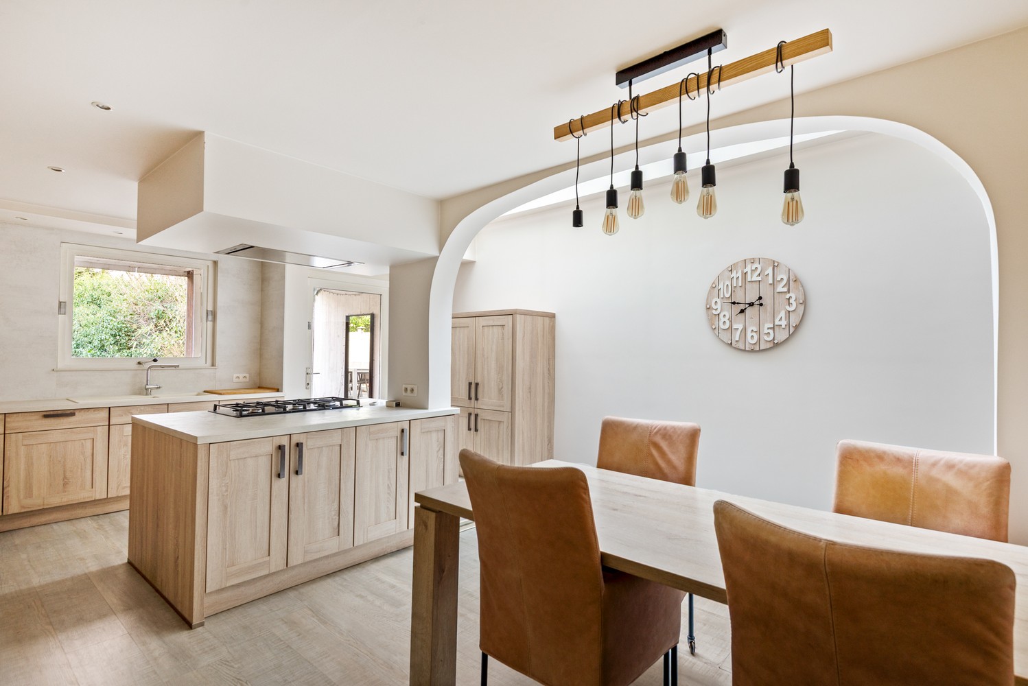 Huis met 4 slaapkamers en tuin te Hoboken! - foto 4