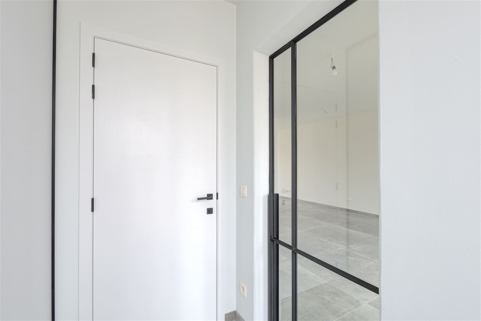 Recente woning met dubbele garage - foto 5