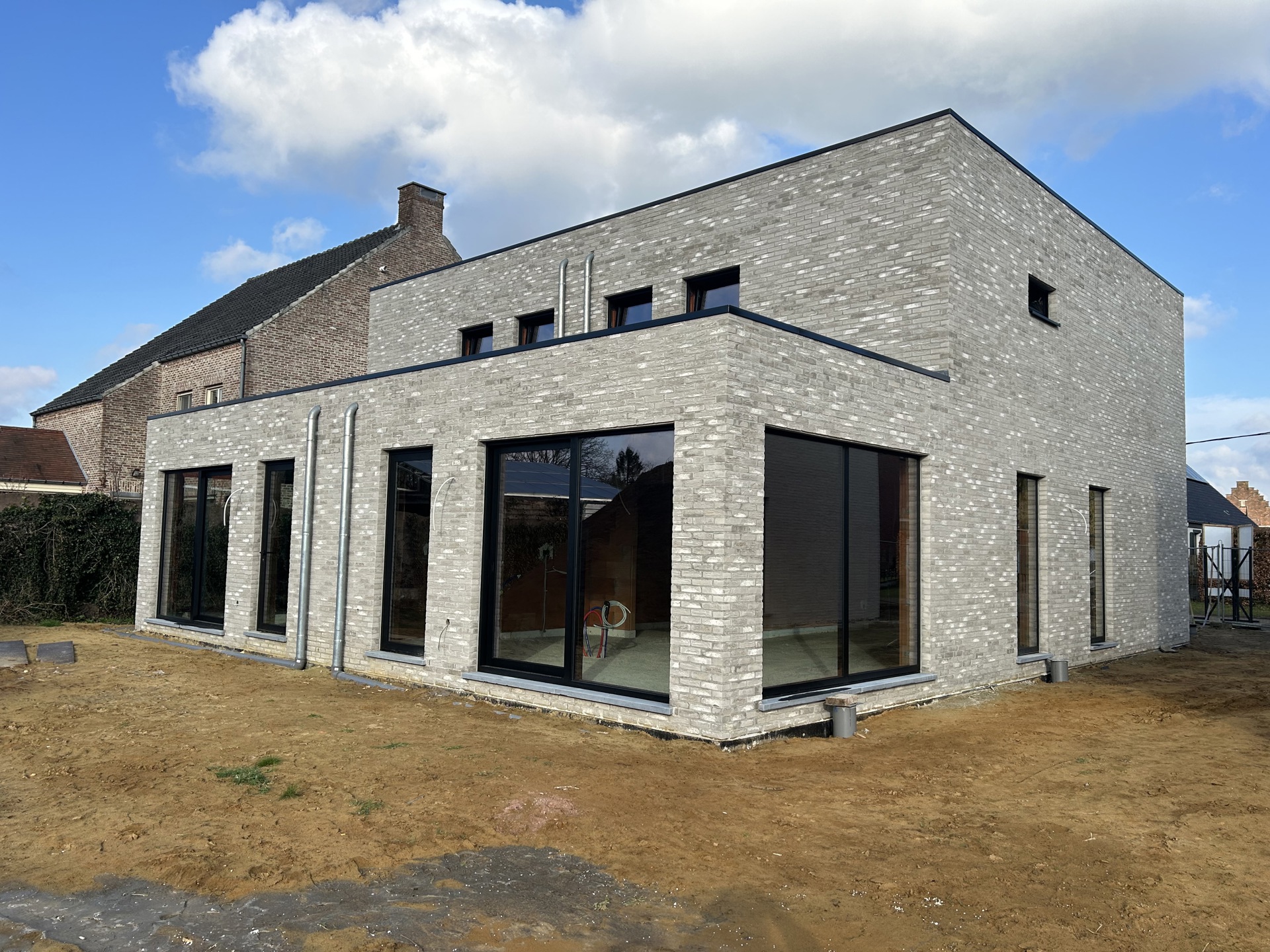 Toffe energiezuinige nieuwbouwwoning met drie slpks - foto 2