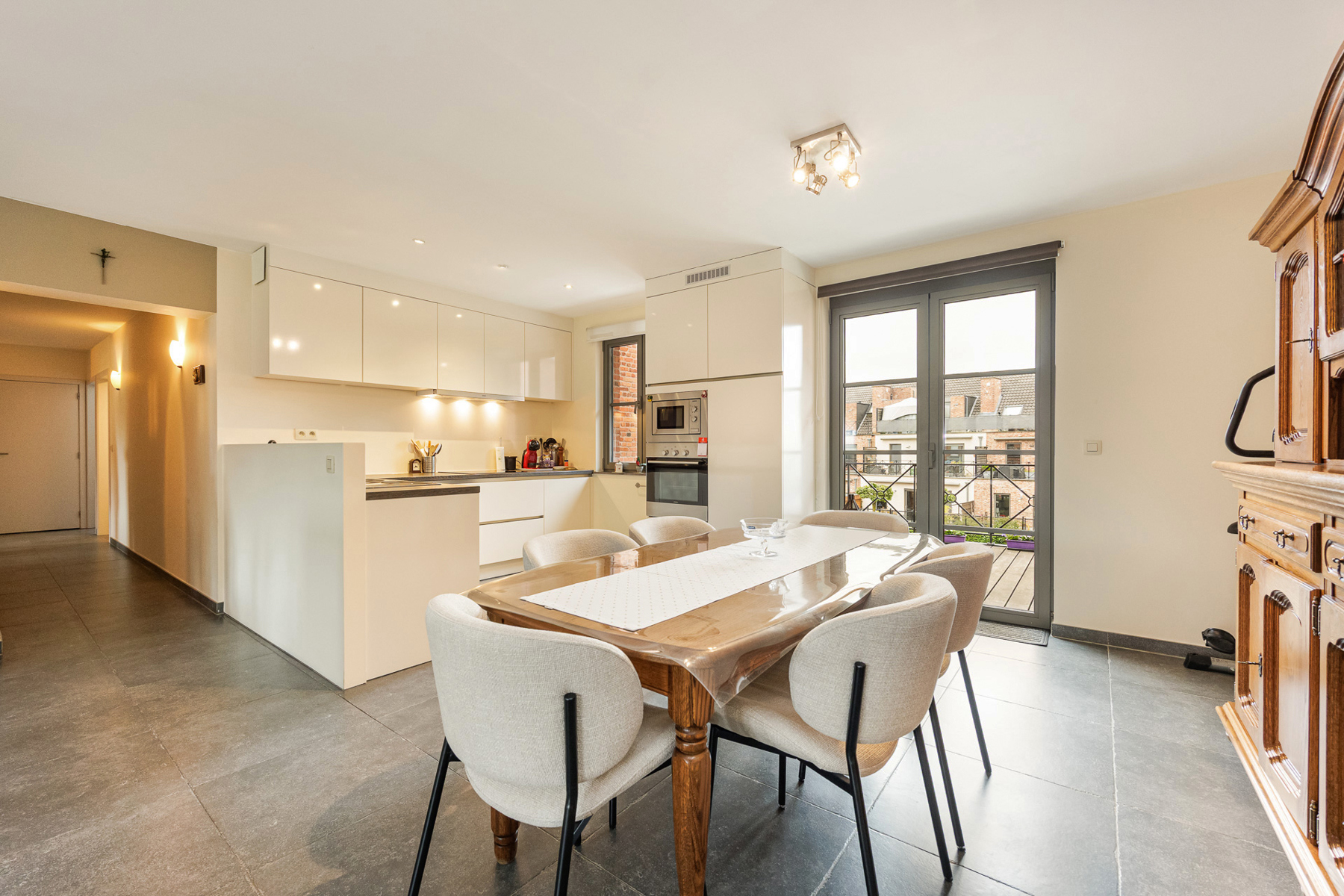 Mooi appartement op de eerste verdieping - foto 4