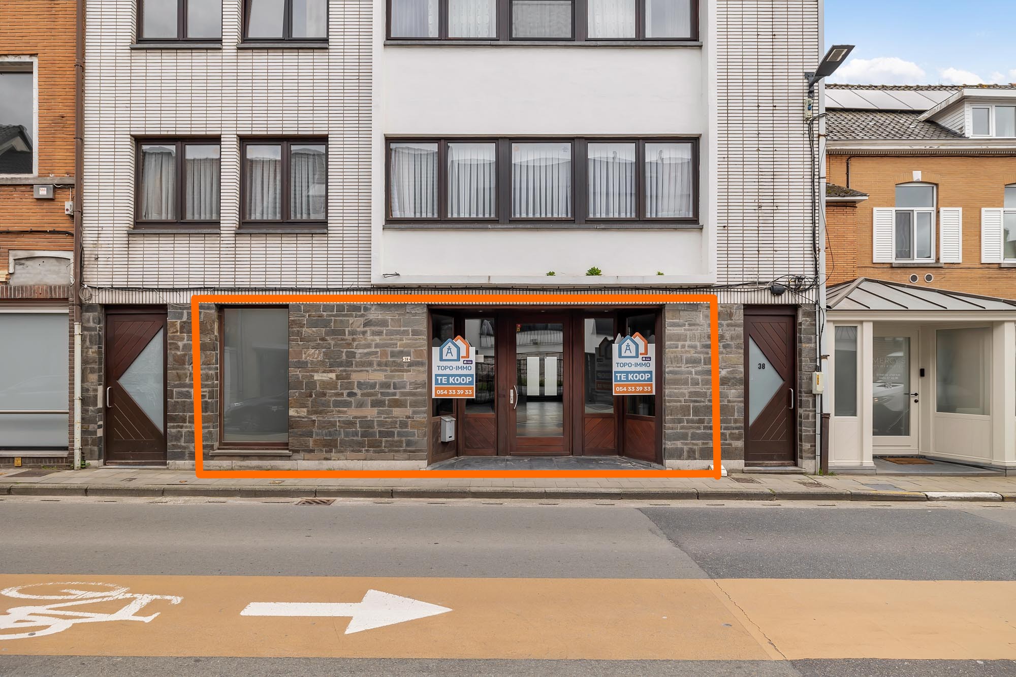 Commercial for sale in Destelbergen - photo 1