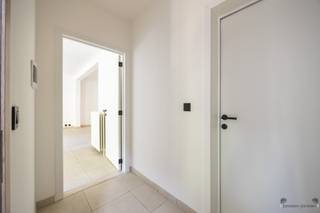 Spacieux appartement de 3 chambres à coucher prêt à l'emploi au cœur d'AarschotCet appartement spacieux se trouve au 1er étage d'un immeuble d'angle...