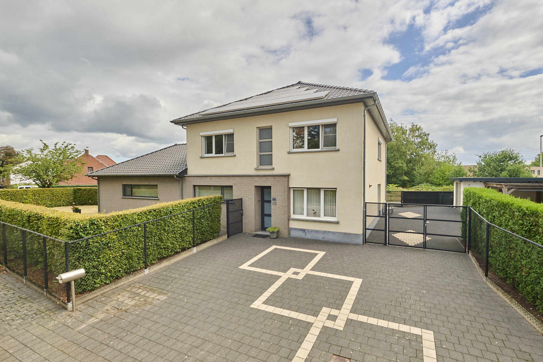 Huis te koop in Hechtel-Eksel met 3 slaapkamers - foto 1
