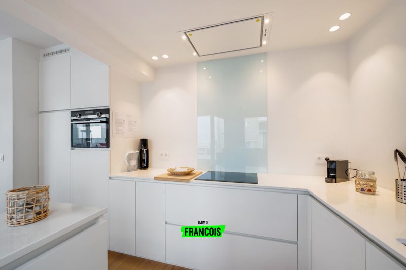 Mooi en ruim 2-slaapkamerappartement in Mariakerke – Oostende. - foto 3