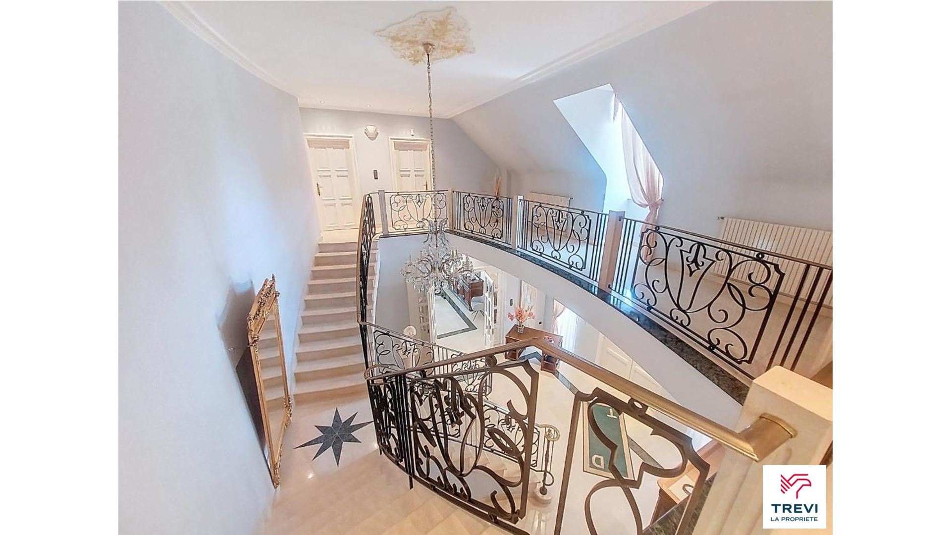 Huis te koop in Wanfercée-Baulet met 5 slaapkamers - foto 4